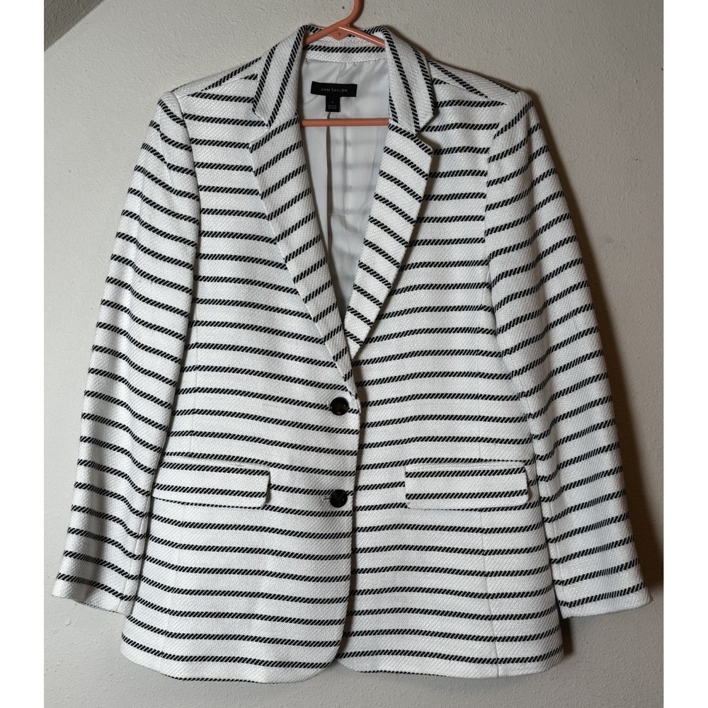Ann Taylor Women's Size 10 Black White Striped Blazer Jacket Lined